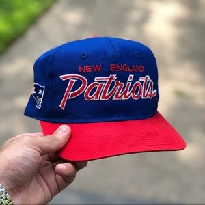 VTG SPORTS SPECIALTIES NEW ENGLAND PATRIOTS SCRIPT